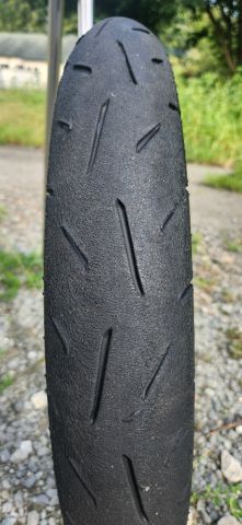 90/80-17KR410LLANTA DUNLOP TUBULAR - Imagen 2